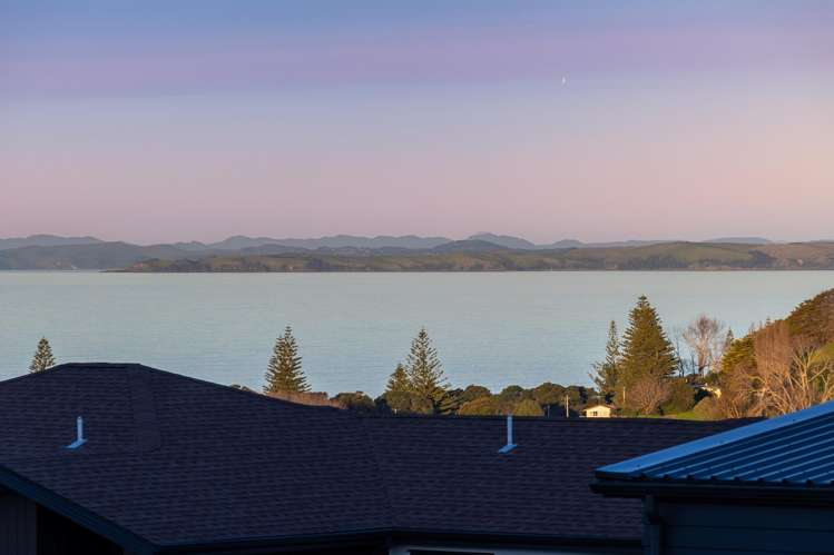 7 Makumaku Place Long Bay_20