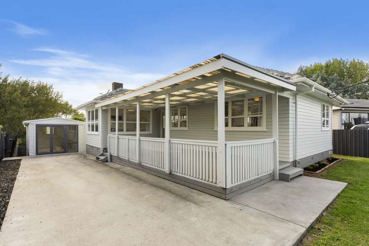 10 Williams Crescent Otara_13