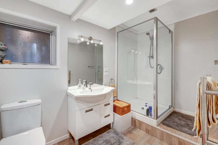 6 Rakino Avenue Manly_21
