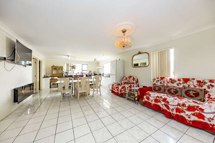 119 Beaumonts Way Manurewa_6