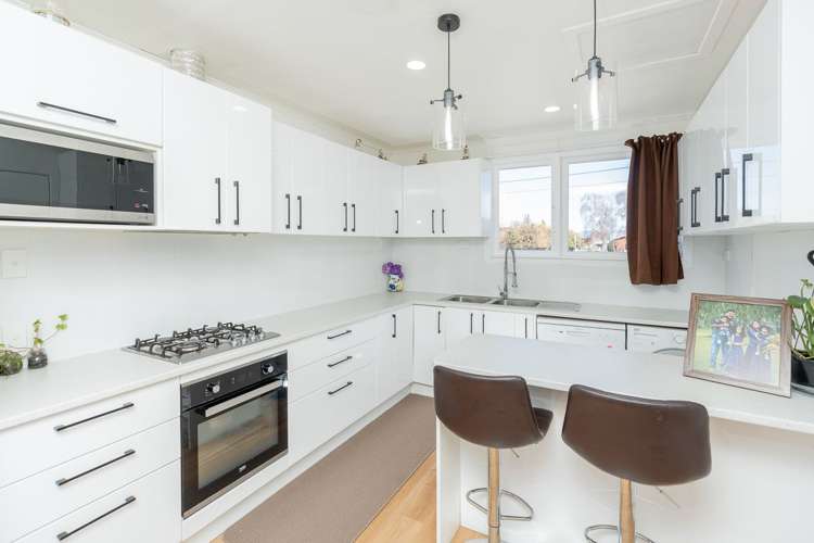 9 & 9A Odette Street Bader_26