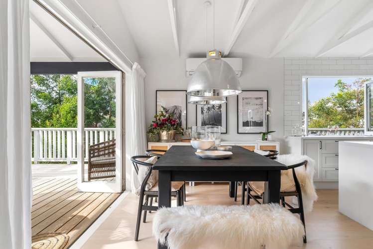 89a Fairclough Road Beach Haven_17