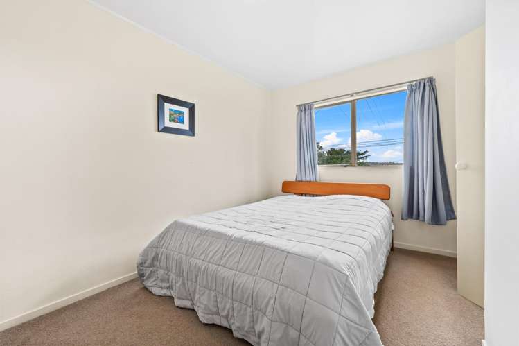 1/13 Paton Avenue Te Atatu South_8