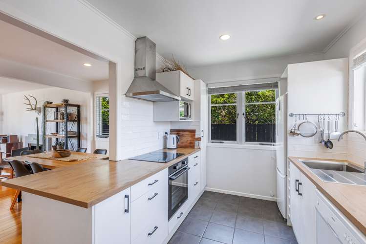 29 Ward Crescent Te Atatu Peninsula_6