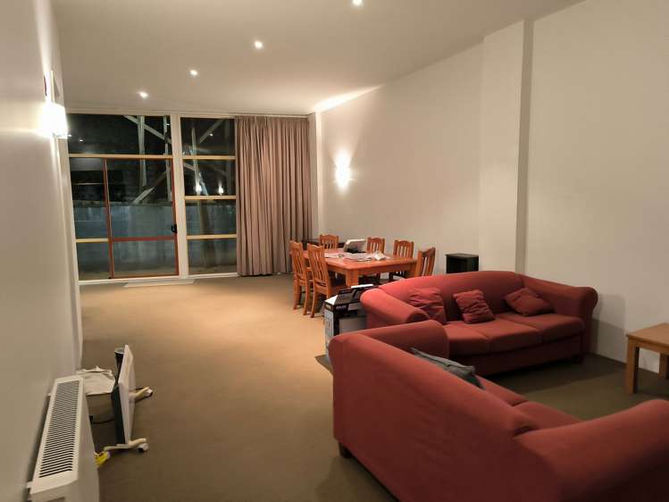 402/8 Church Street Wellington Central_9