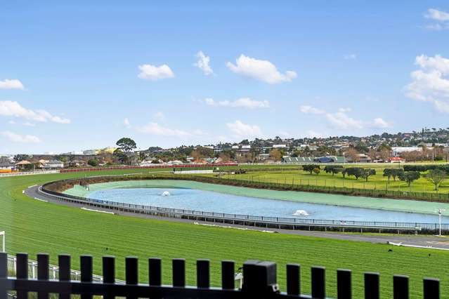 67 Ladies Mile Remuera_1
