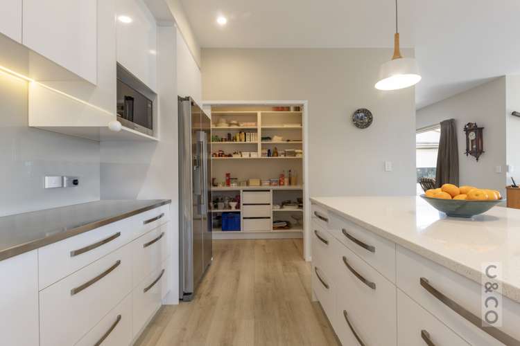 64 Pohutukawa Parade Riverhead_20