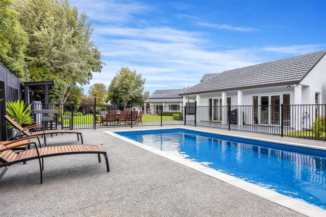 52 Regents Park Drive Casebrook_2