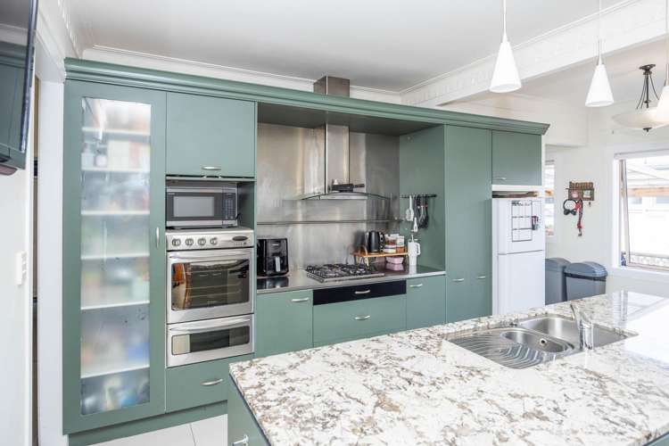 73 Cook Street Hamilton East_18