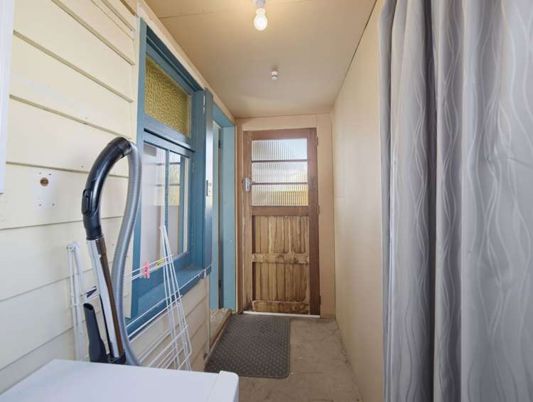 14 Arthur Road Pounawea_17