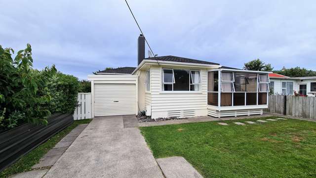 18 Gisborne Terrace Opunake_2