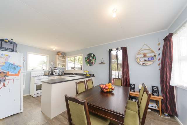 29 Dampier Avenue Awapuni_3