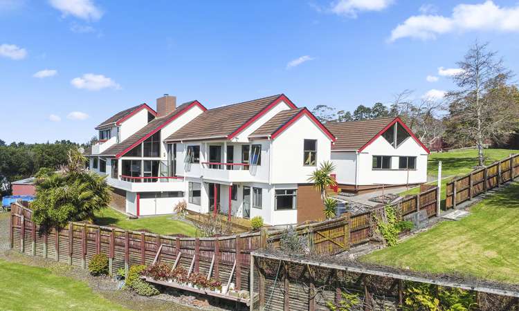 260 Redoubt Road Totara Park_13