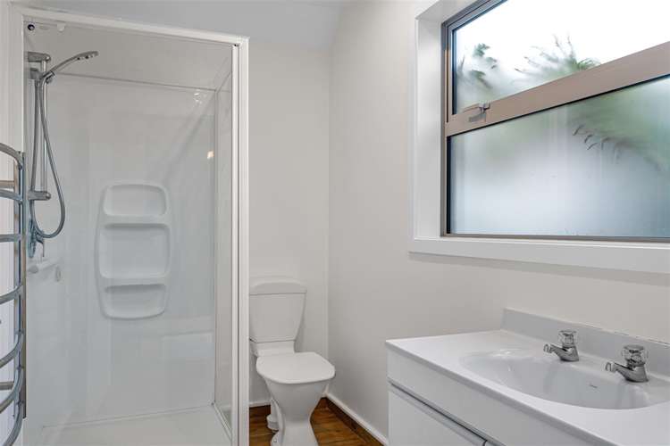 4 Bridgemere Lane Cracroft_8