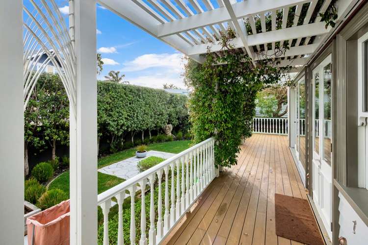 15 Arawa Avenue Devonport_13