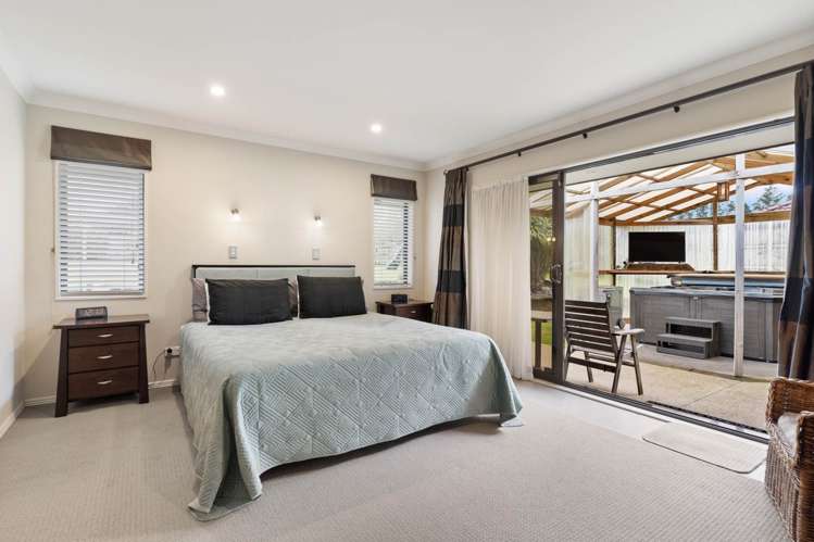 57 Lough Bourne Drive Pukekohe_18