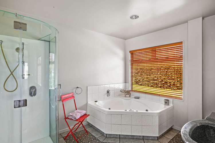 192 Fisher Lane Alexandra_17