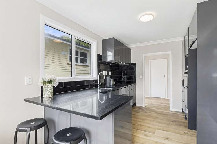 156 Paremata Road Paremata_5