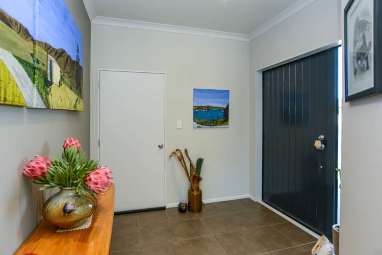 73 Russell Robertson Drive Havelock North_12