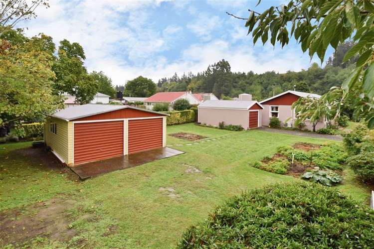 5 Albert Street Glentunnel_10