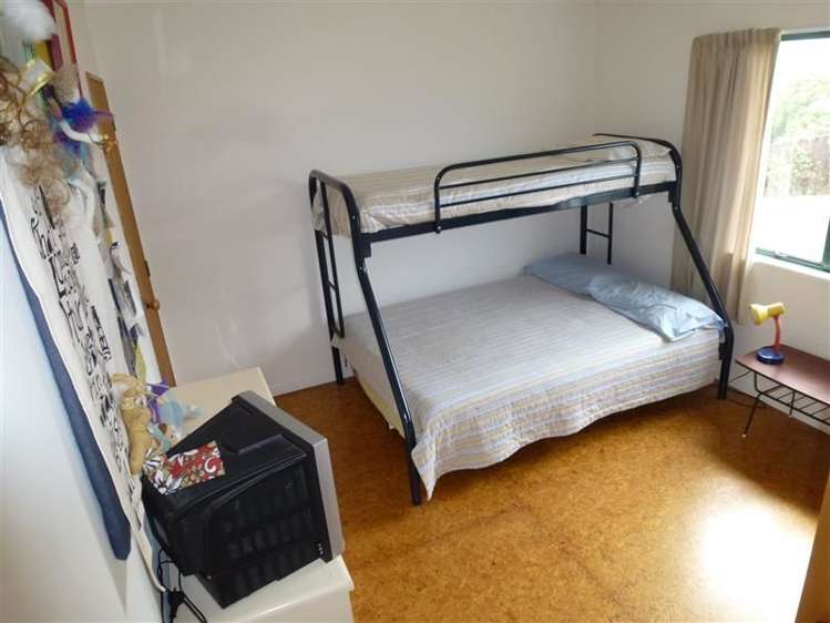 214 Patuwai Drive Whangamata_12