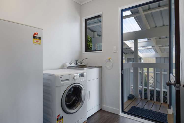 11 Whitecaps Place Hihi_17