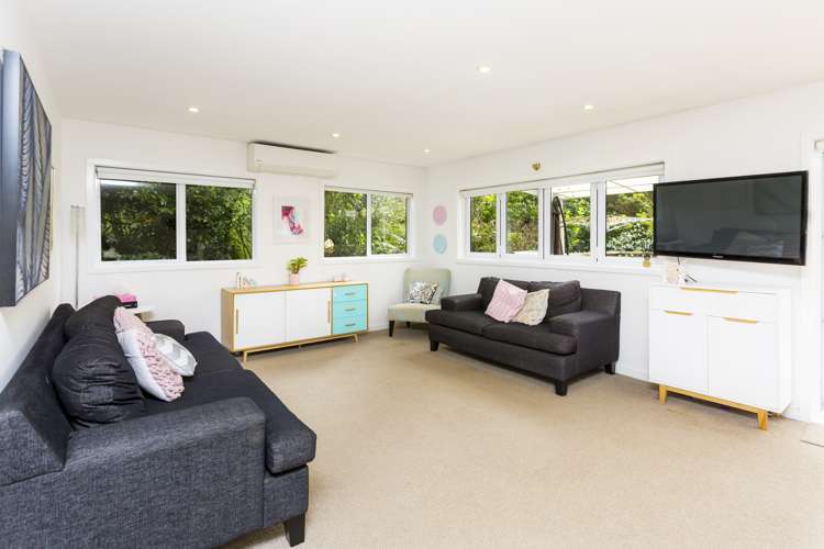 73 Wyndham Road Pinehaven_9