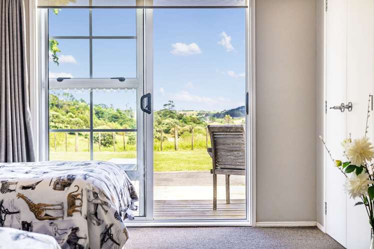 286 Muriwai Valley Road Waimauku_19