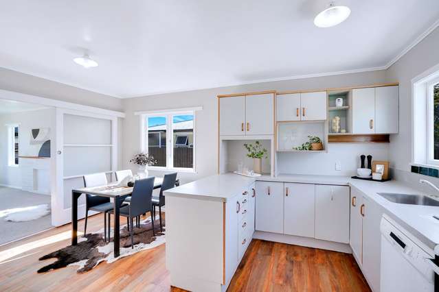 48 Cameron Road Hamilton East_3