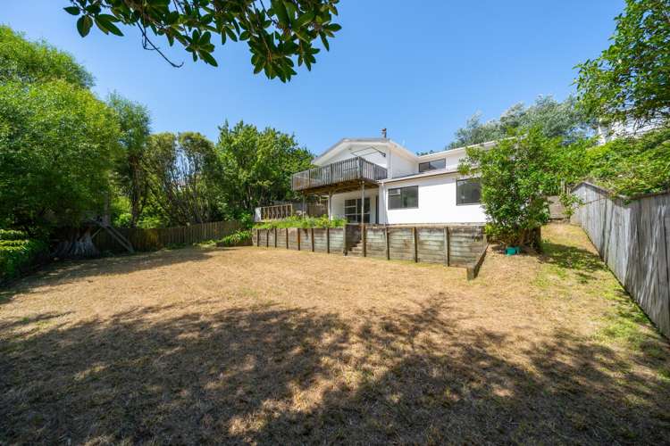 57 Handyside Street Tawa_24