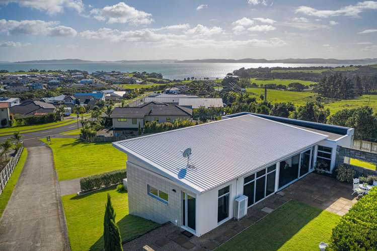 31 Liberty Crescent Beachlands_6