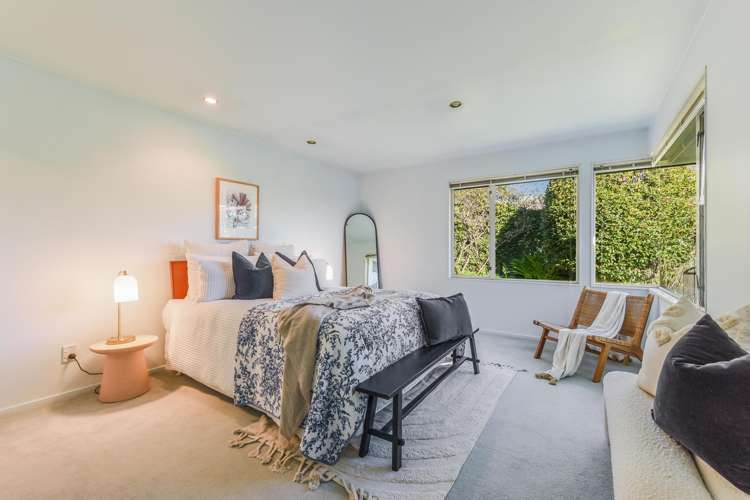 11 Aston Place Richmond_12