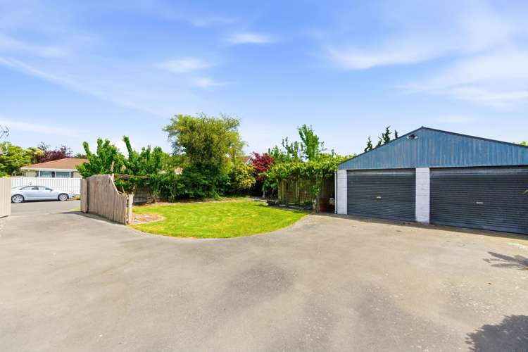 8 Nyoli Street Northcote_20