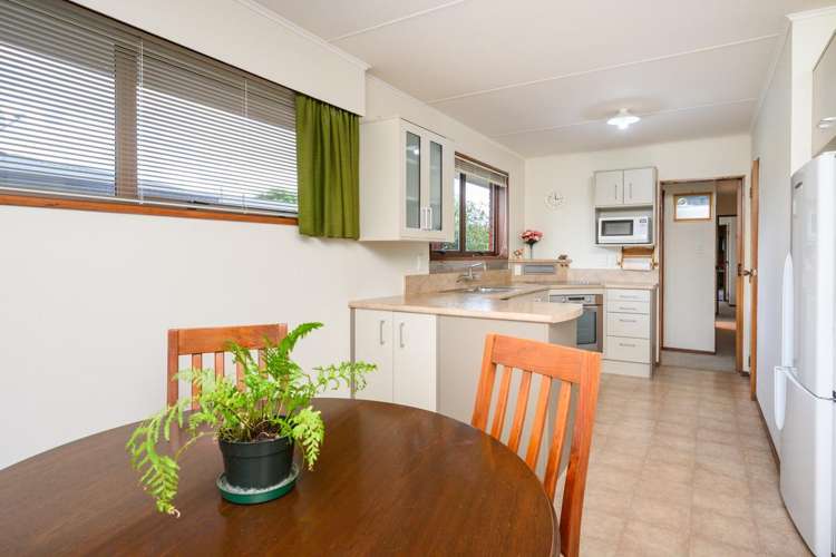 7 Norfolk Crescent Feilding_4