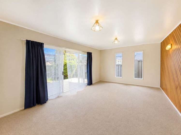 27 George Street Papakura_8