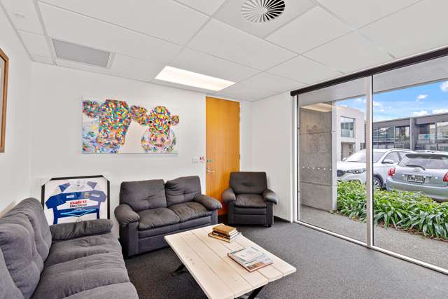 5/9 Sir Gil Simpson Drive Burnside_3