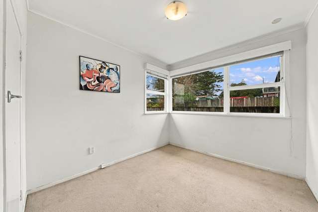 22 Clayton Avenue Otara_4