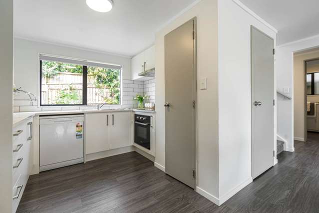 2/523 Glenfield Road Glenfield_2