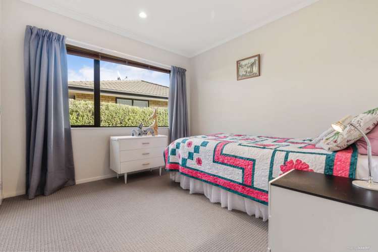 15 Wroxton Place Waiuku_12