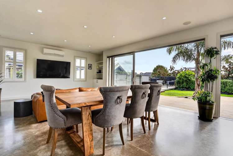 6 Giarni Place Karaka_10