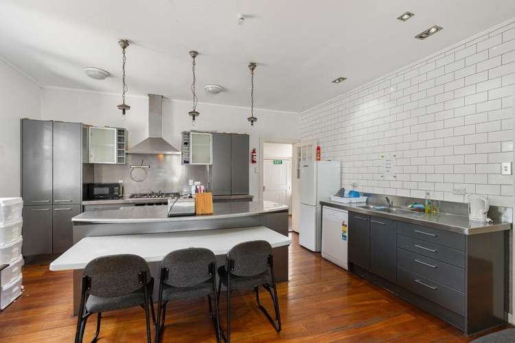 63 Park Road Carterton_1