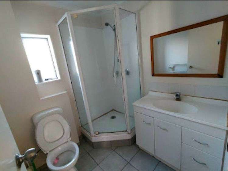 10A Holdaway Avenue Northcote_6