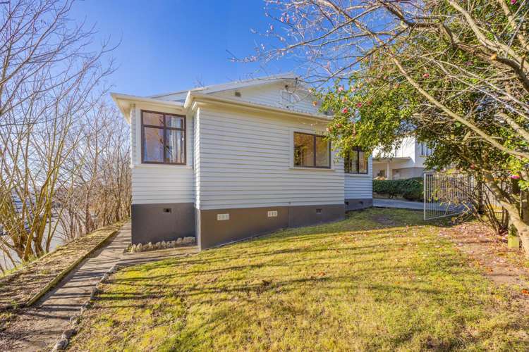 1 Kitchener Street Waipukurau_19