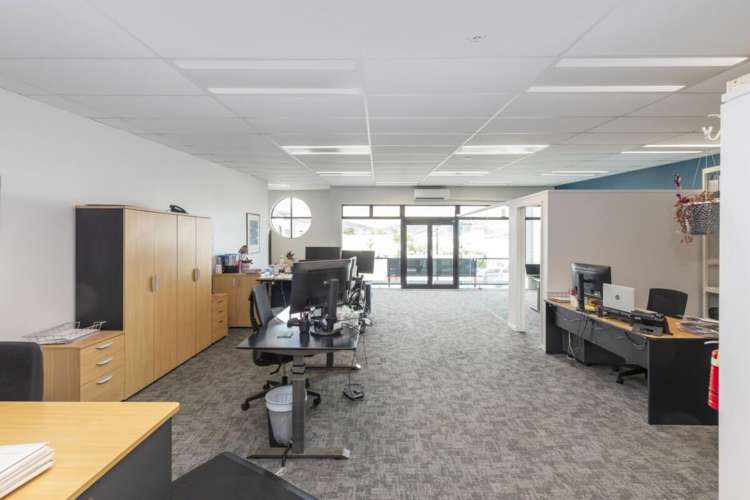 8/1025 Ferry Road Ferrymead_4