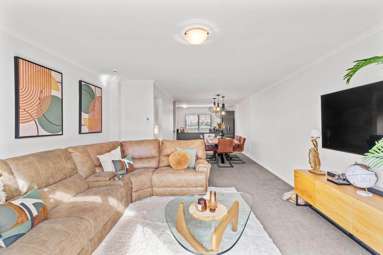 75/172 McLeod Road_3
