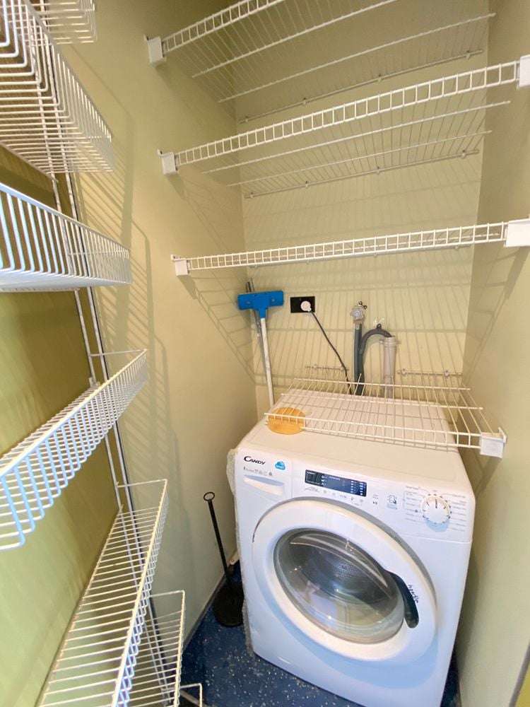 4R/51 Webb Street Mount Cook_16