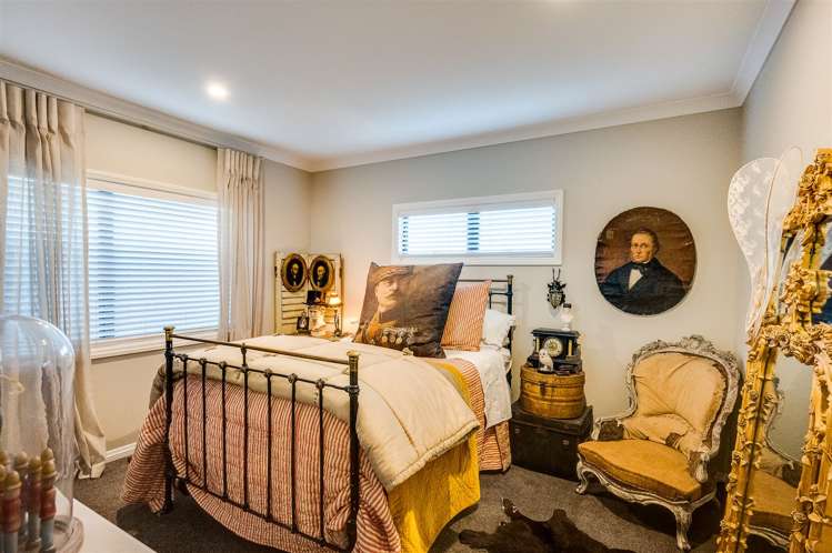 7 Aspiring Drive Poraiti_9