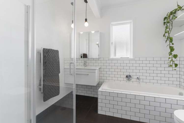 45 Rua Road Glen Eden_21