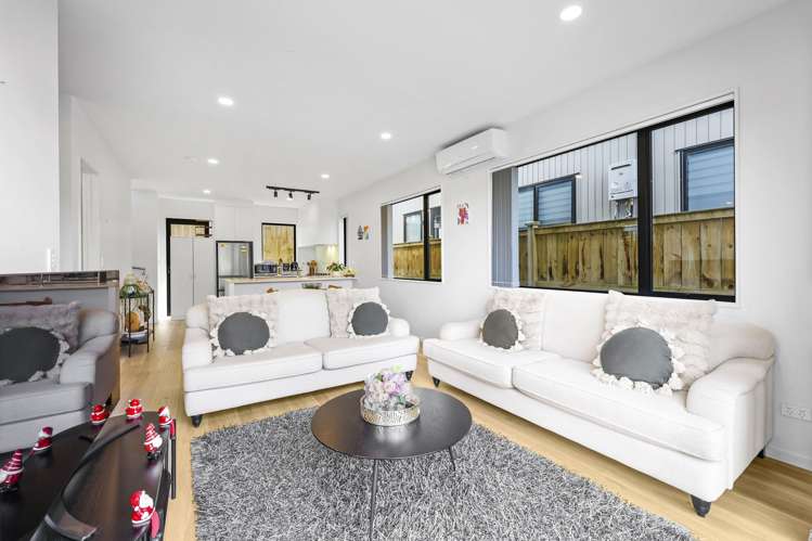 2/39 Lyndhurst Road Te Atatu South_8