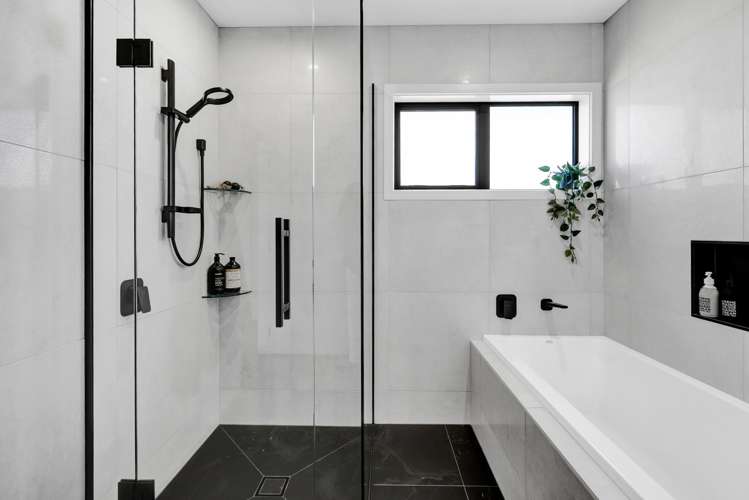 90 Peters Road Egmont Village_27